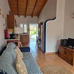 Casa Da Ribeira Casa de Férias *